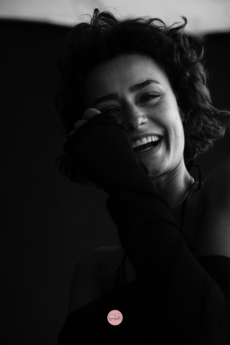 Boudoir-Boudoirshooting-Hannover-Niedersachsen-SensiLicht-Sensual-Sensualshooting-boudoirfotografin-exklusiv-wunstorf-boudoirfotos-frausein-luxus